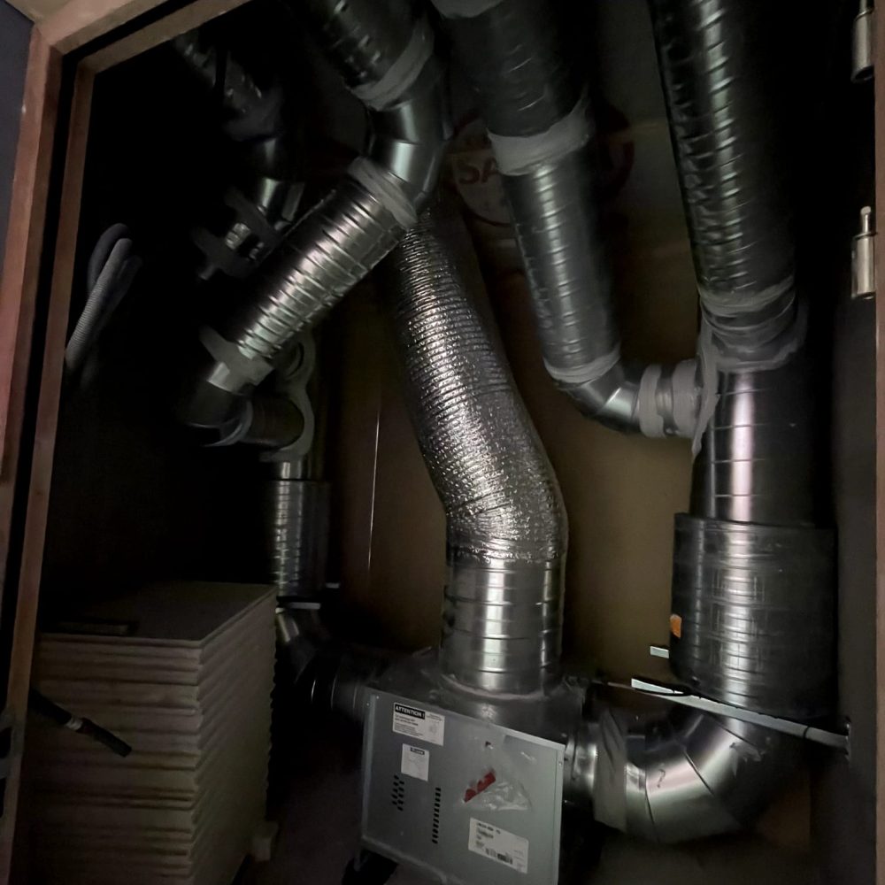 57c6e5a0-caab-4eea-aaa4-2b730a88f29a